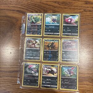 10 Pokémon cards black